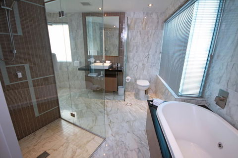 Oceans Mooloolaba - Accommodation Australia 32