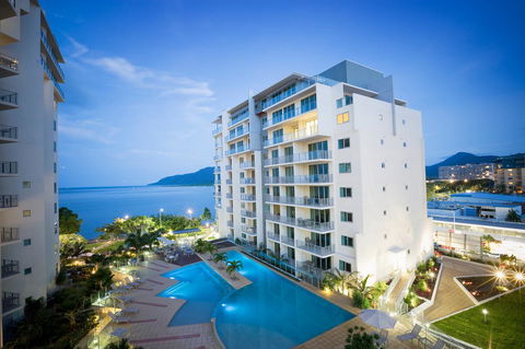 Mantra Trilogy - Accommodation Australia 6