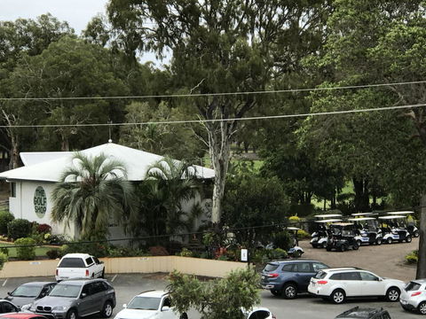 Fairways Golf & Beach Retreat Bribie Island - Accommodation Australia 12