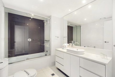 H Star Residences-- Paradise Stayz - Bed n Breakfasts 0