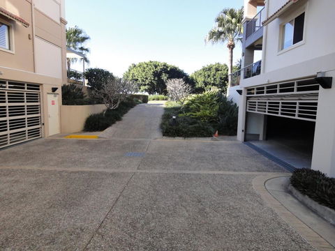 Waterfront Resort Villa With Buggy - Accommodation Australia 30