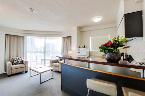 Central Cosmo Apartment Hotel - Accommodation Australia 28
