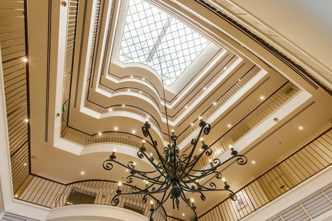 Central Cosmo Apartment Hotel - Accommodation Australia 12