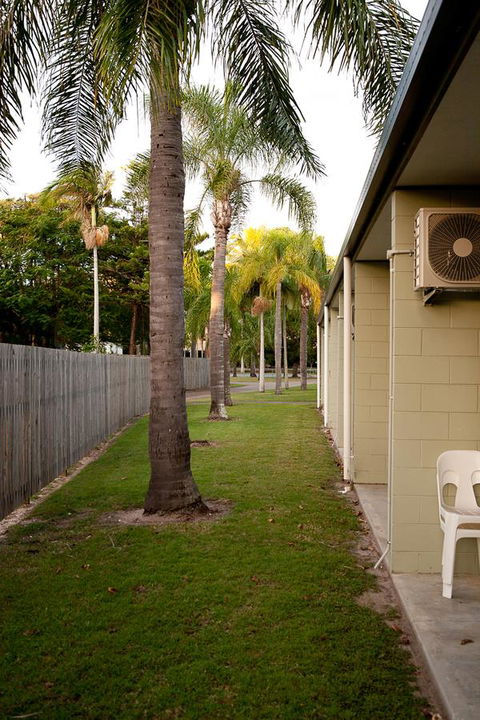 Kondari Hotel - Accommodation Australia 24