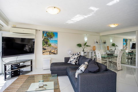 Gemini Court Holiday Apartments - Accommodation Australia 5