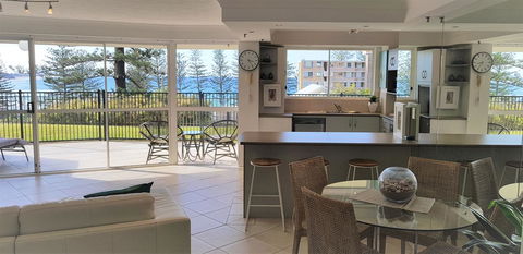 Gemini Court Holiday Apartments - Accommodation Australia 23