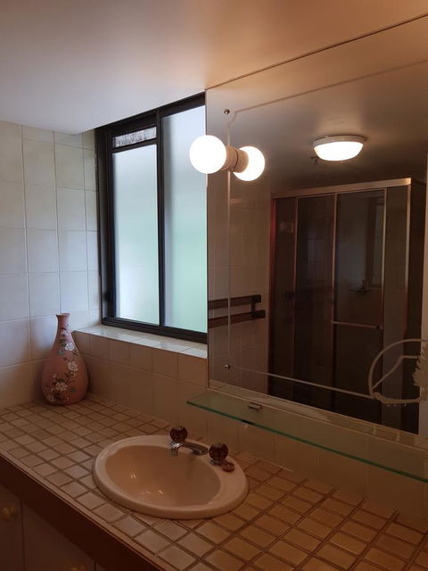 Gemini Court Holiday Apartments - Accommodation Australia 39