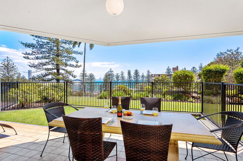 Gemini Court Holiday Apartments - Accommodation Australia 13