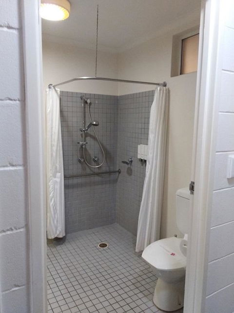 White Lace Motor Inn - Accommodation Australia 3