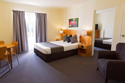 White Lace Motor Inn - Accommodation Australia 18