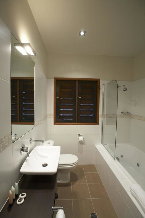 Pure Magnetic Villa 5 - Accommodation Australia 6