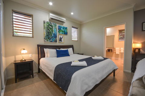 Blue Summit Hideaway - Accommodation Australia 24