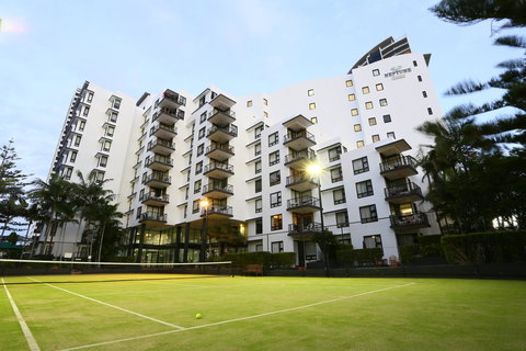 Neptune Resort - Australia Shopping 22