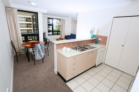 Neptune Resort - Australia Shopping 35