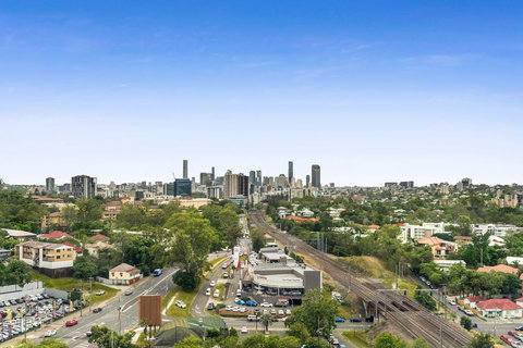 Essence Suites Taringa - Local Tourism 18