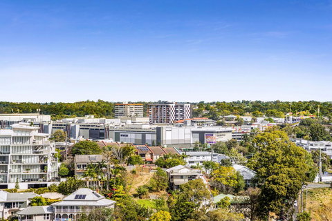 Essence Suites Taringa - Local Tourism 38