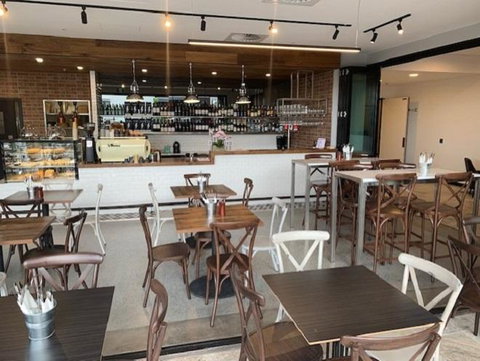 Essence Suites Taringa - Local Tourism 5