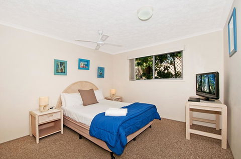 Champelli Palms Apartments - Accommodation Australia 6