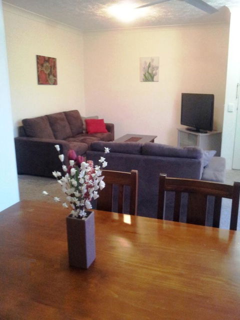 Champelli Palms Apartments - Accommodation Australia 7