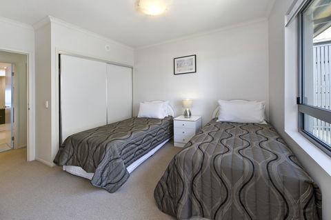 On The Bay Apartments - Accommodation Australia 17