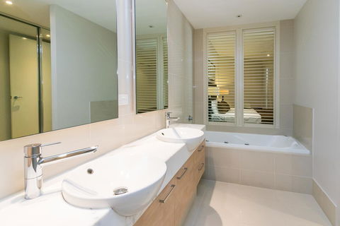 Grand Mercure Allegra Hervey Bay - Local Tourism 2