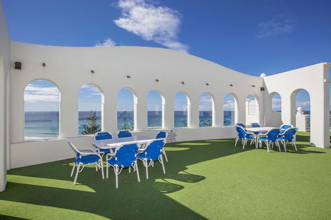 ULTIQA Burleigh Mediterranean Resort - Accommodation Australia 25
