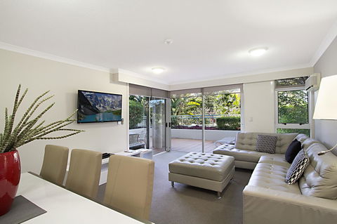 ULTIQA Burleigh Mediterranean Resort - Accommodation Australia 35