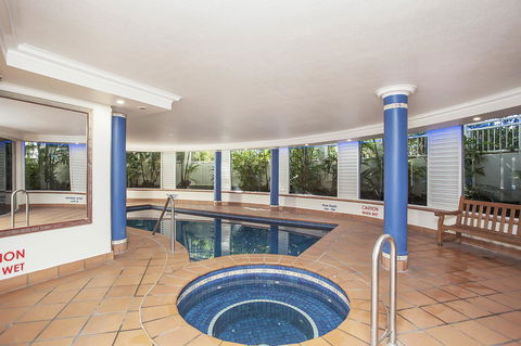 ULTIQA Burleigh Mediterranean Resort - Accommodation Australia 22