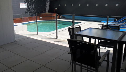 Northwind Beachfront Apartments - Australia Shopping 12