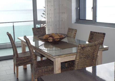 Northwind Beachfront Apartments - Australia Shopping 15