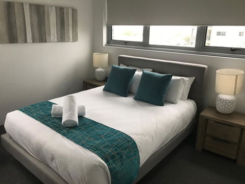 Northwind Beachfront Apartments - Australia Shopping 8
