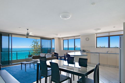 Northwind Beachfront Apartments - Australia Shopping 4