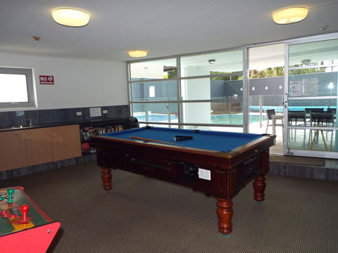 Northwind Beachfront Apartments - Australia Shopping 14