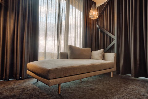 Eatons Hill Hotel - Bed n Breakfasts 13