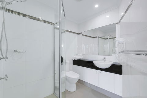 Pacific Views Resort - Accommodation Australia 8