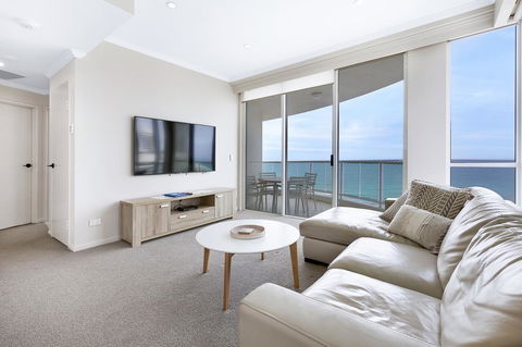 Pacific Views Resort - Accommodation Australia 5