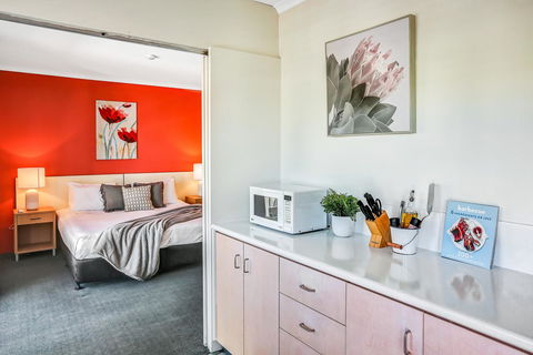 Coral Tree Inn - Accommodation Australia 3