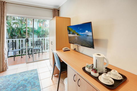 Coral Tree Inn - Accommodation Australia 12