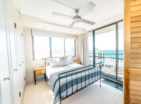 Capricorn One Beachside Holiday Apartments - Official - Australia Shopping 7