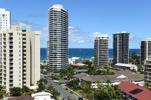 The Meriton Apartments On Main Beach - Accommodation Australia 27