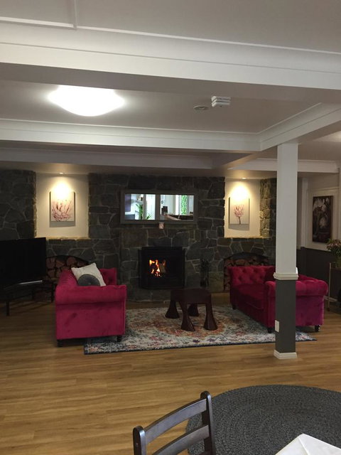 Malanda Manor Guesthouse - Local Tourism 16