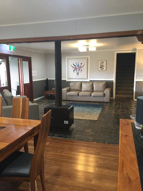 Malanda Manor Guesthouse - Local Tourism 26