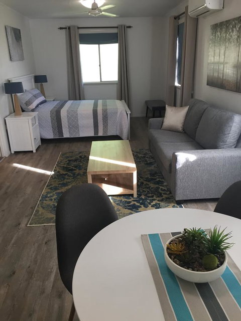 Malanda Manor Guesthouse - Local Tourism 10