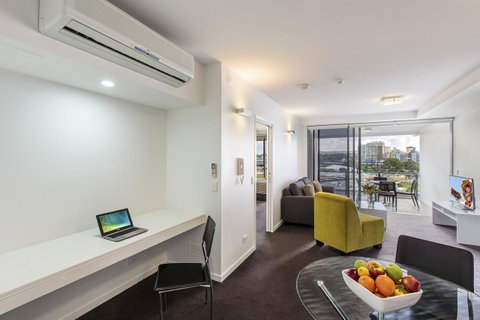 Code Apartments - Bed n Breakfasts 41