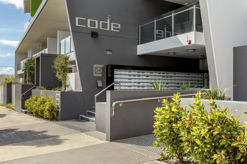 Code Apartments - Bed n Breakfasts 14