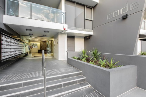 Code Apartments - Bed n Breakfasts 21
