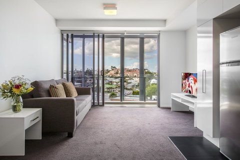 Code Apartments - Bed n Breakfasts 15