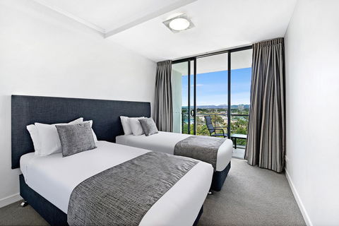 ULTIQA Freshwater Point Resort - Accommodation Australia 10