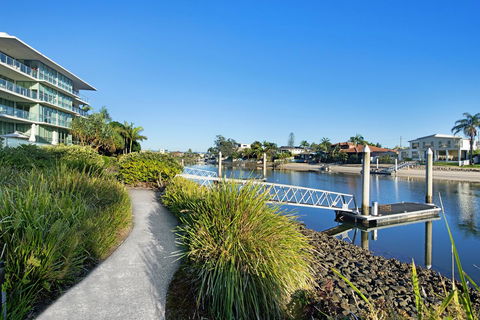ULTIQA Freshwater Point Resort - Accommodation Australia 20