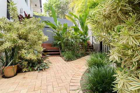 Private Guest Suite High On Currumbin Hill - Local Tourism 17
